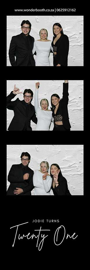 Photobooth-strip-9 Jodie turns 21 in style with a greenscreen photo booth
